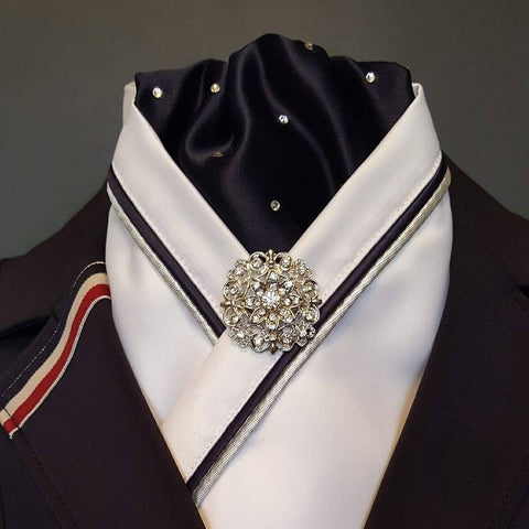 White Crossover Stock with Navy Gathered Centre and Navy & Silver Piping